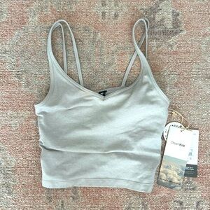 NWT Vuori Halo Perfromance Crop XS